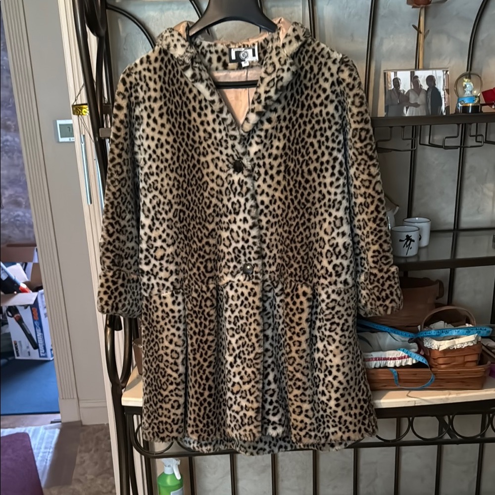 Brown and Black Jean Jacket with Leopard Print and Relaxed Fit